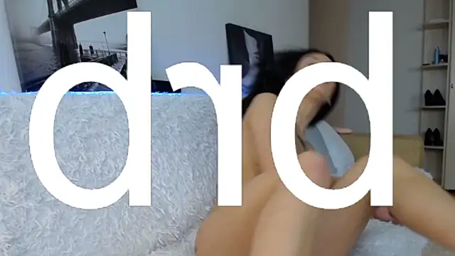AlmaSquirt online show from 4, 7, 2026