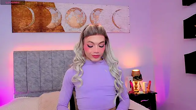 Snapshot of Megan_Do_Santos chatting on 24, 10, 2025 Megan Do Santos online show from 24, 10, 2025