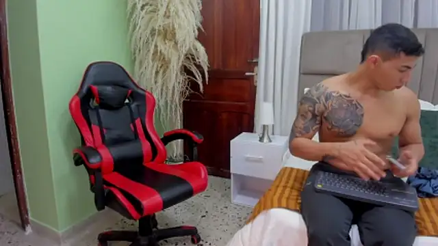 Snapshot of angel_adamx chatting on 25, 11, 2025 angel adamx online show from 25, 11, 2025