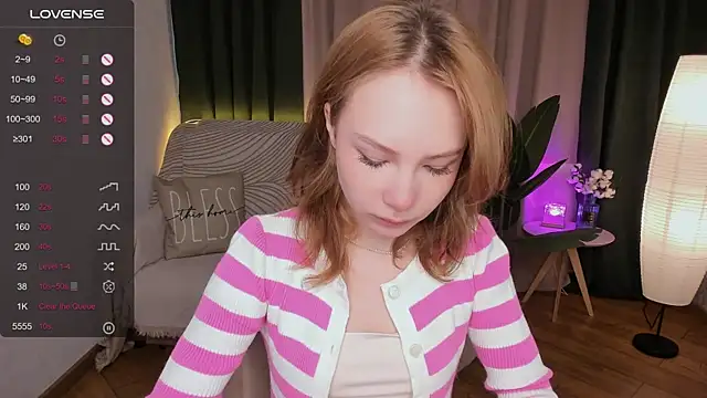 LanaBlu  online show from 2, 12, 2024