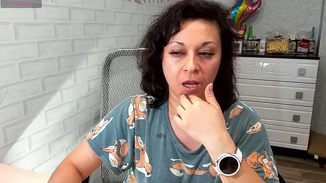 Snapshot of TeasyLana chatting on 13, 3, 2026 TeasyLana online show from 13, 3, 2026