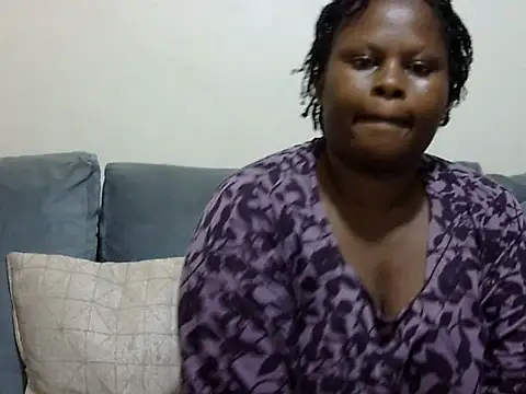 Snapshot of Pretty_lilly02 chatting on 9, 6, 2026 Pretty lilly02 online show from 9, 6, 2026