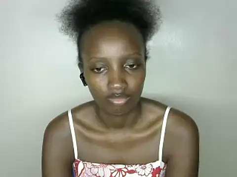 Snapshot of sweet-petite chatting on 30, 12, 2024 sweet-petite online show from 30, 12, 2024