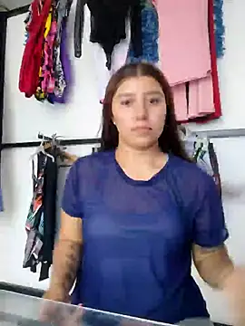 Snapshot of caro_sweett chatting on 4, 2, 2025 caro sweett online show from 4, 2, 2025