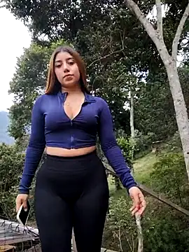 Snapshot of caro_sweett chatting on 2, 3, 2026 caro sweett online show from 2, 3, 2026