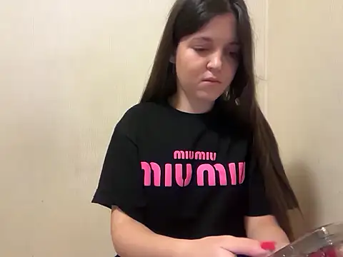 Snapshot of Lina_Most chatting on 24, 11, 2025 Lina Most online show from 24, 11, 2025