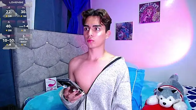 OwenBluee online show from 23, 3, 2025