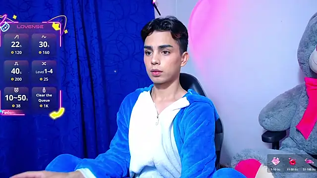 Snapshot of OwenBluee chatting on 20, 4, 2026 OwenBluee online show from 20, 4, 2026