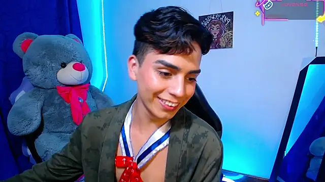 Snapshot of OwenBluee chatting on 3, 6, 2026 OwenBluee online show from 3, 6, 2026