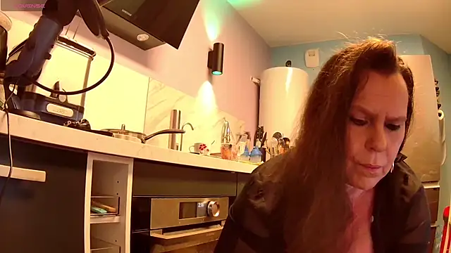 Endrocleia online show from 5, 4, 2026