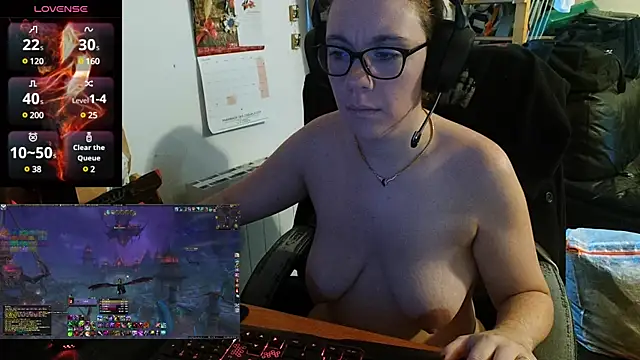 Snapshot of lili-hot-77 chatting on 18, 12, 2024 lili-hot-77 online show from 18, 12, 2024