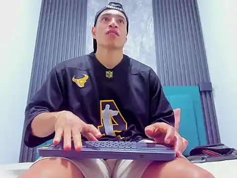 jack pergurtson01 online show from 1, 12, 2025