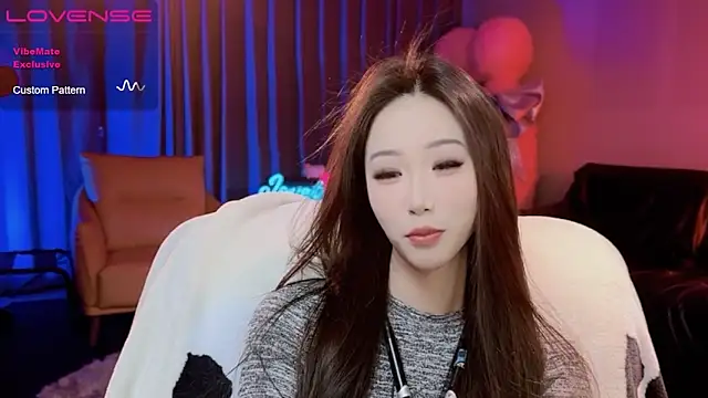 JoooJo  online show from 25, 2, 2025