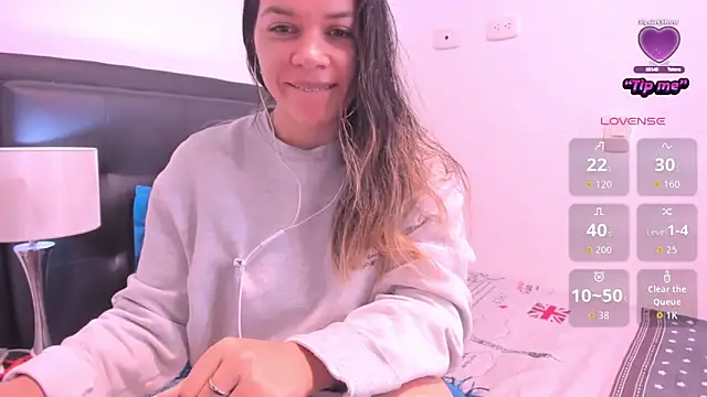 Snapshot of daniela_beauty chatting on 25, 10, 2025 daniela beauty online show from 25, 10, 2025