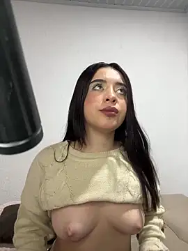Snapshot of Adara_Gomez chatting on 13, 2, 2025 Adara Gomez online show from 13, 2, 2025