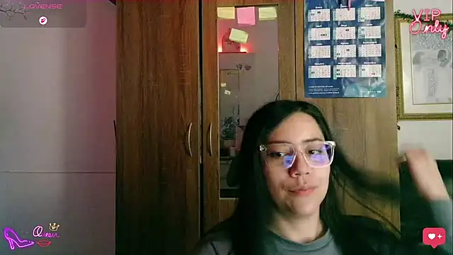 LauGrayJ online show from 27, 2, 2026