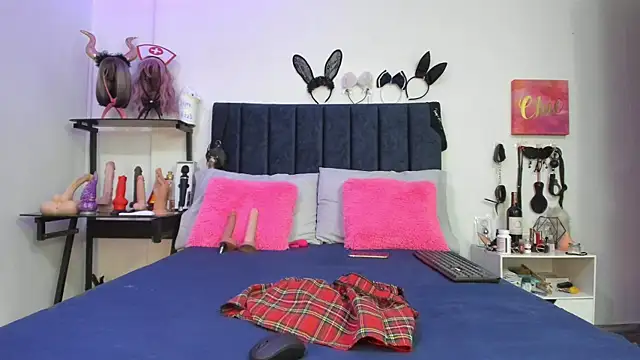 Snapshot of emmily_giraldo chatting on 21, 3, 2025 emmily giraldo online show from 21, 3, 2025