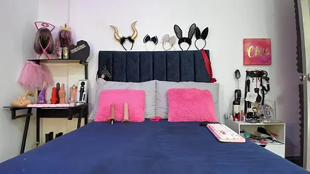 Snapshot of emmily_giraldo chatting on 17, 7, 2026 emmily giraldo online show from 17, 7, 2026