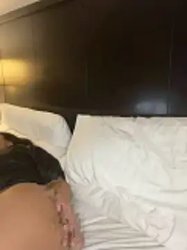 AUNYXXX online show from 26, 4, 2026