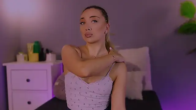 Jessielle online show from 4, 12, 2025