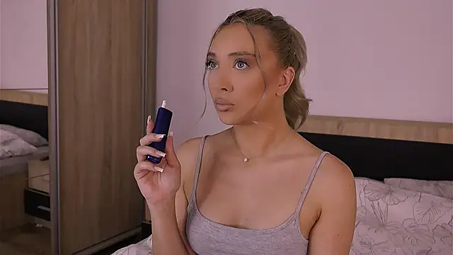 Jessielle online show from 10, 6, 2026