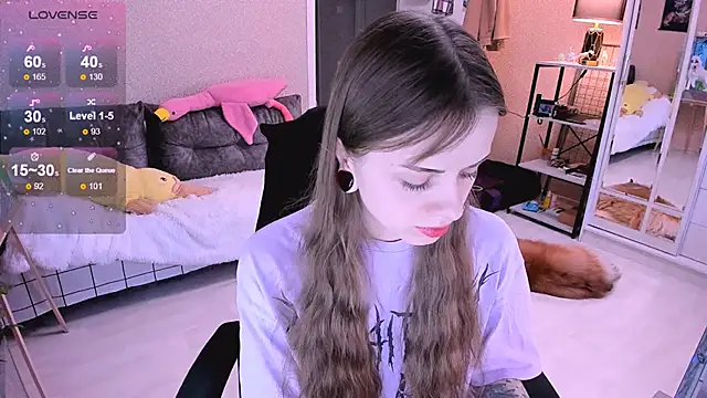 NaniMoore online show from 6, 1, 2025