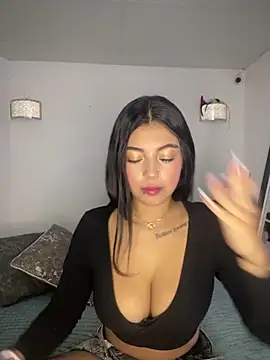 Dulce-diosa online show from 7, 1, 2025