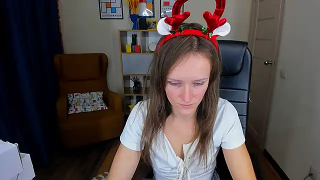 FrancescaCollins online show from 16, 12, 2024