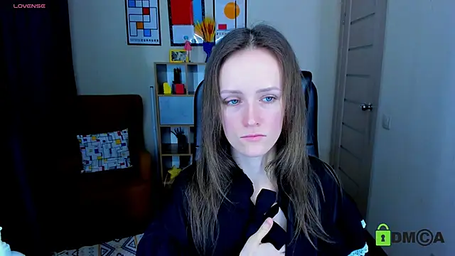 FrancescaCollins online show from 7, 3, 2025