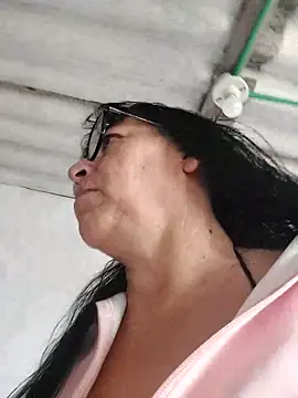 clarita 01 online show from 27, 11, 2025