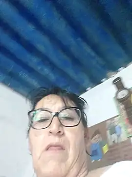 clarita 01 online show from 16, 4, 2026