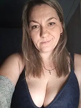 Ant0nina online show from 24, 2, 2025