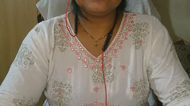 Snapshot of Cute_Ruhi99 chatting on 29, 9, 2025 Cute Ruhi99 online show from 29, 9, 2025