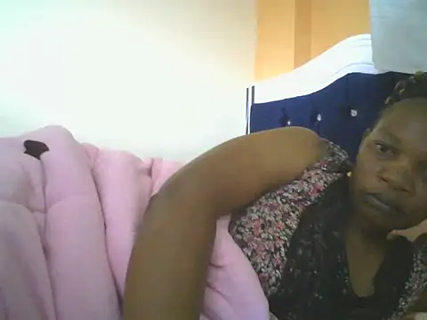 clakemmy250 online show from 17, 1, 2025