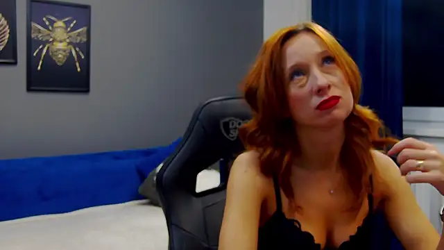 Snapshot of AnneHove chatting on 30, 1, 2025 AnneHove online show from 30, 1, 2025