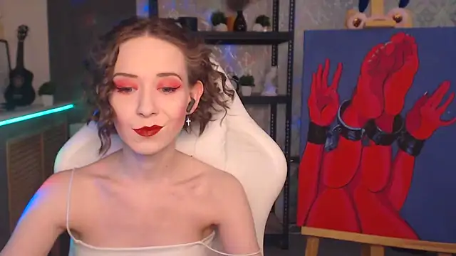 FascinatingEyess online show from 6, 2, 2026