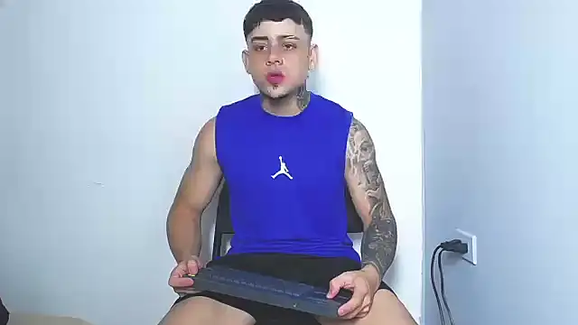 Snapshot of nino_rousse chatting on 13, 9, 2025 nino rousse online show from 13, 9, 2025