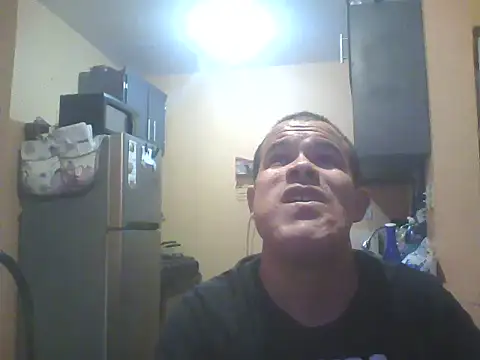 Snapshot of taxiome chatting on 4, 10, 2025 taxiome online show from 4, 10, 2025