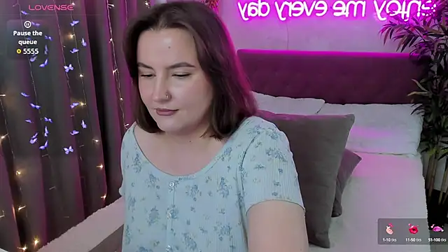 FeralPeach online show from 13, 9, 2025