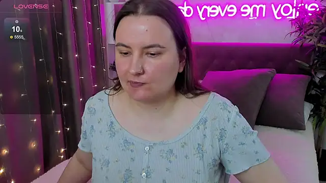 FeralPeach online show from 28, 5, 2026