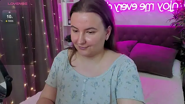 FeralPeach online show from 7, 6, 2026
