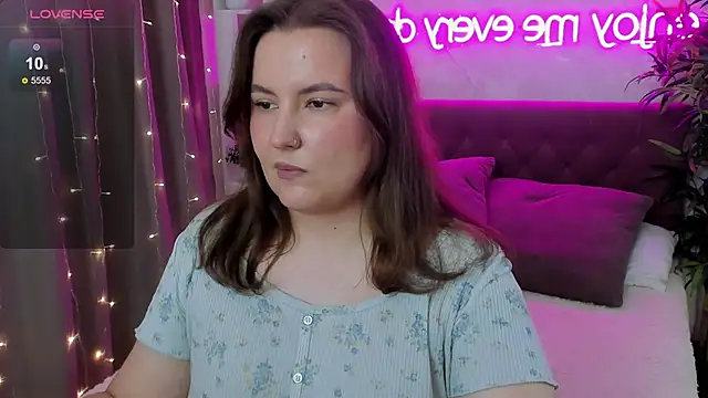 FeralPeach online show from 14, 6, 2026