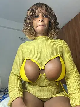 Snapshot of Rose_berry chatting on 12, 7, 2026 Rose berry online show from 12, 7, 2026
