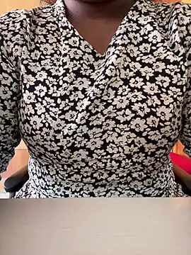 Snapshot of _dr_hot_ chatting on 14, 12, 2024 dr hot online show from 14, 12, 2024