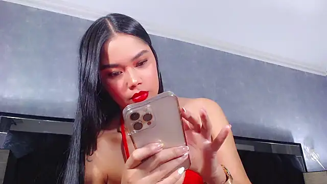 Snapshot of JasmineMoore chatting on 19, 12, 2024 JasmineMoore online show from 19, 12, 2024