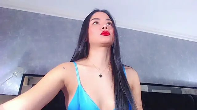 Snapshot of JasmineMoore chatting on 12, 3, 2025 JasmineMoore online show from 12, 3, 2025