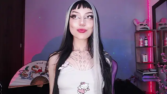 Snapshot of catipetite chatting on 20, 2, 2025 catipetite online show from 20, 2, 2025