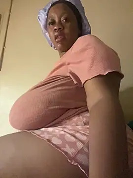 Chubbykarisma27 online show from 9, 3, 2025