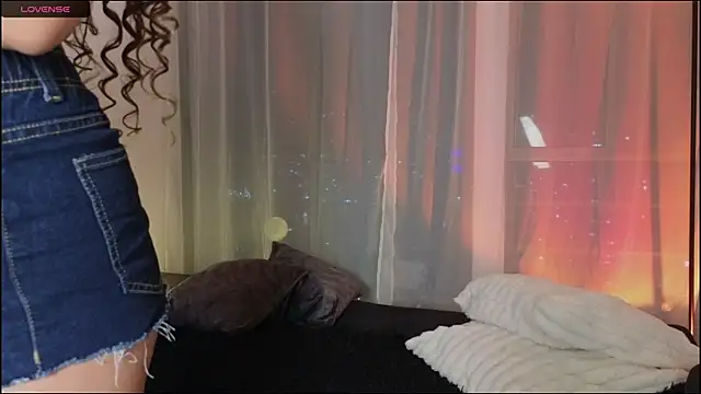 mssjulia online show from 23, 4, 2026