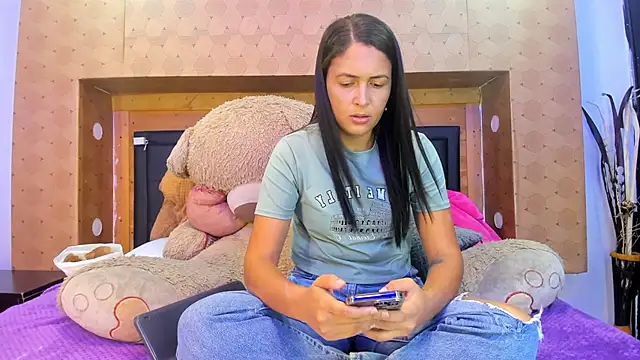 SofiAndNicol online show from 8, 11, 2025